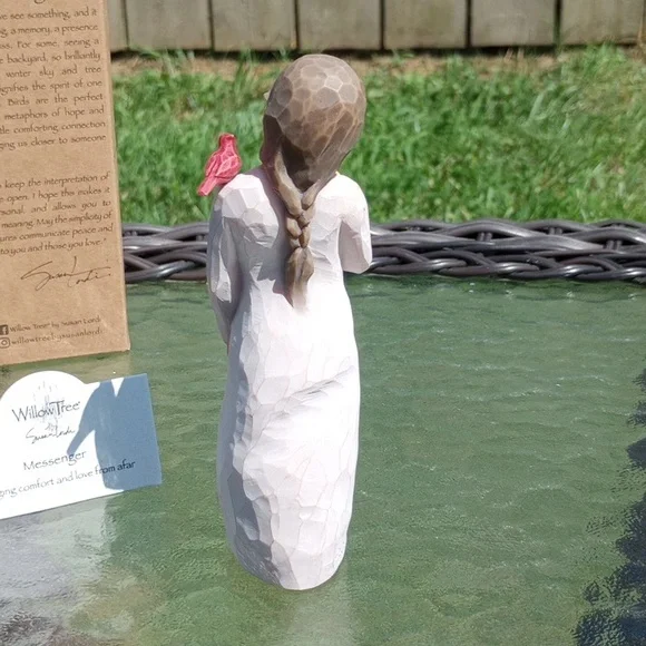 Willow Tree Figurine Messenger Demdaco - Picture 5 of 5